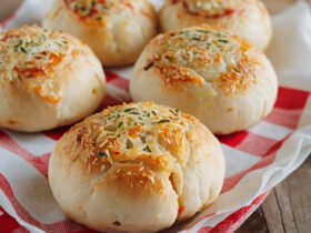 Baked Cheese Buns Recipe