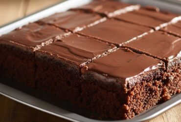 Paula Deen Texas Sheet Cake Recipe