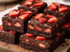 Chocolate Covered Strawberry Brownies Recipe